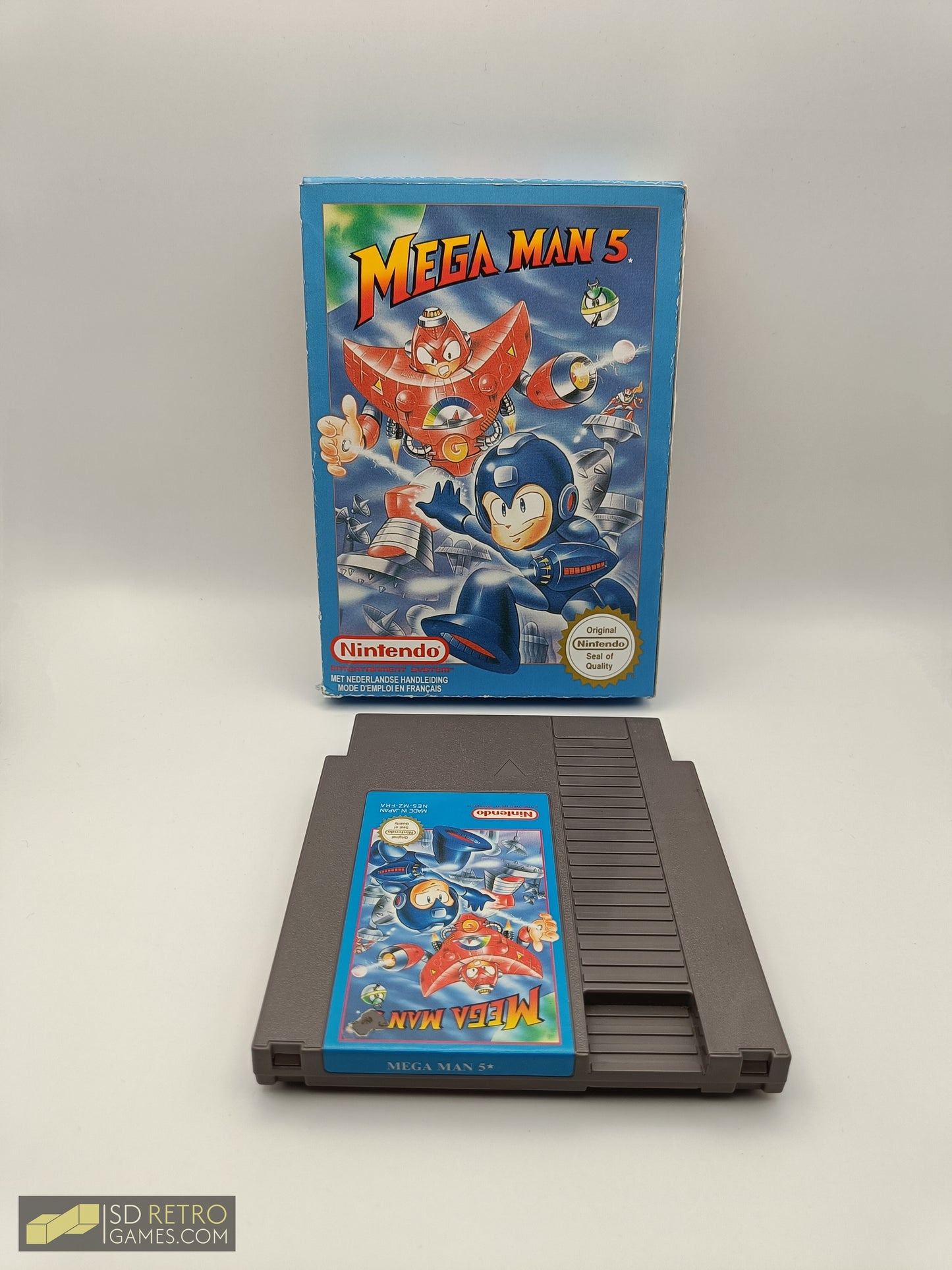 Mega Man 5 (Repro box but original cart) - NES