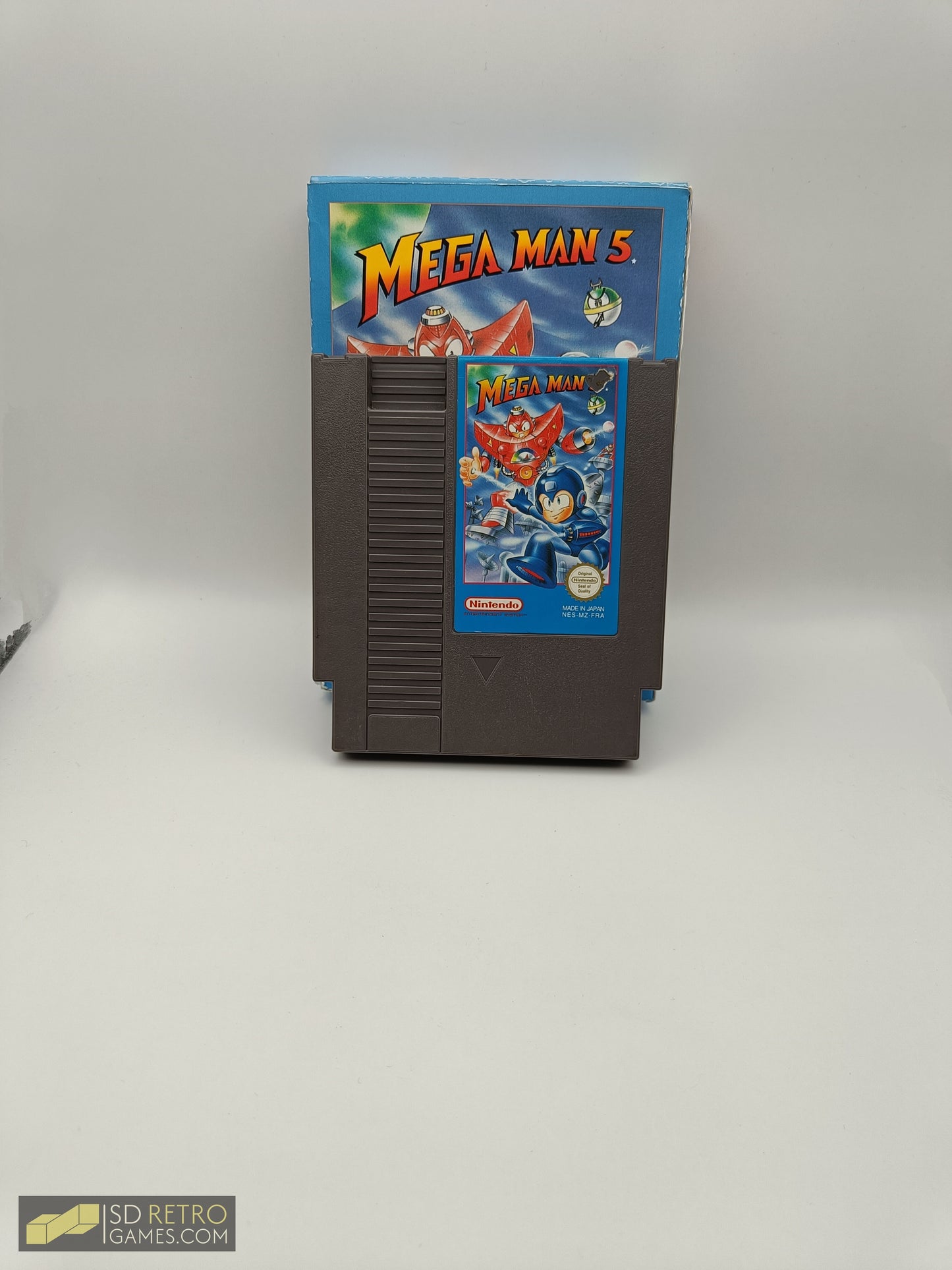 Mega Man 5 (Repro box but original cart) - NES