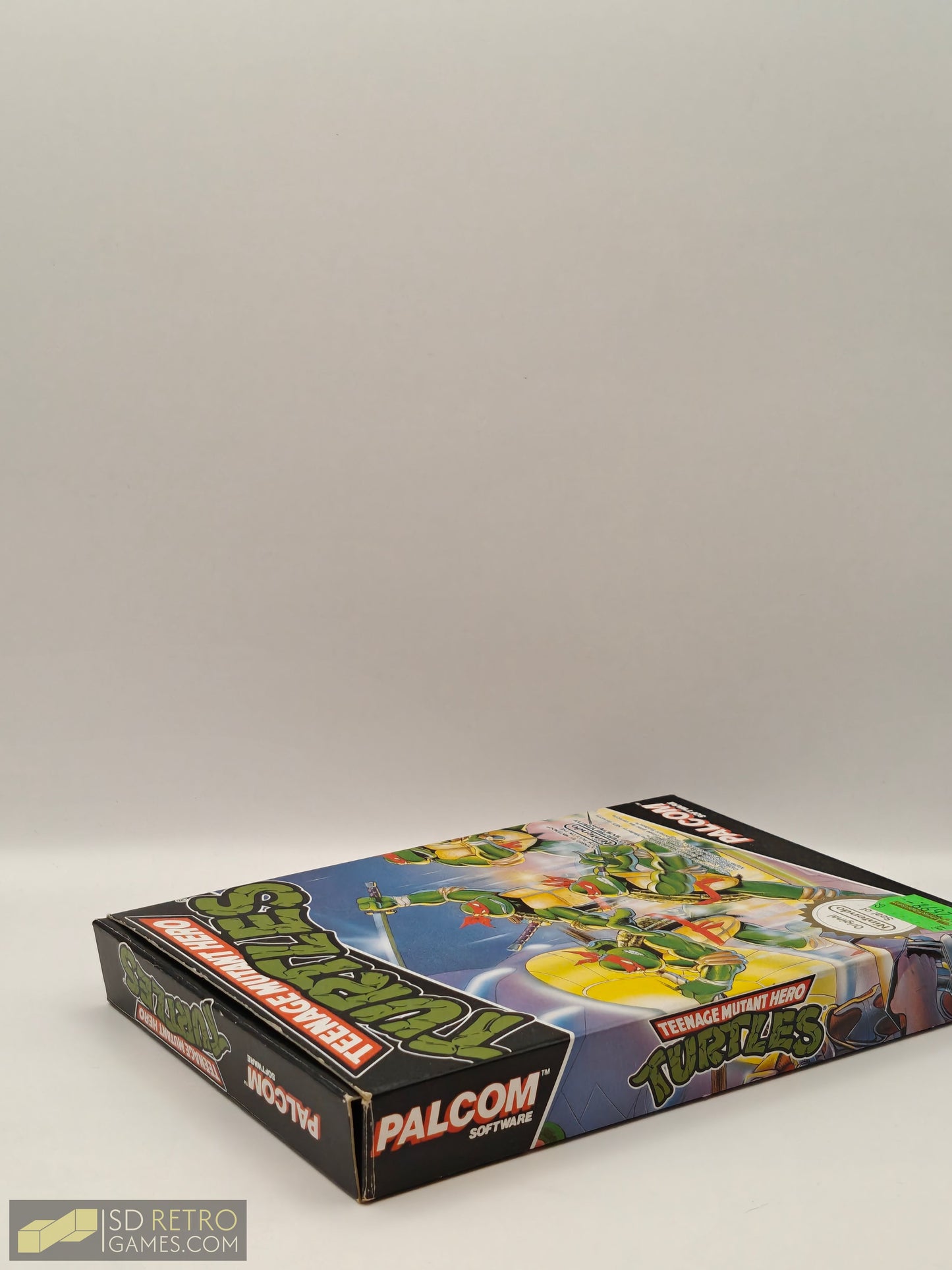 Teenage Mutant Hero Turtles (CIB) - NES