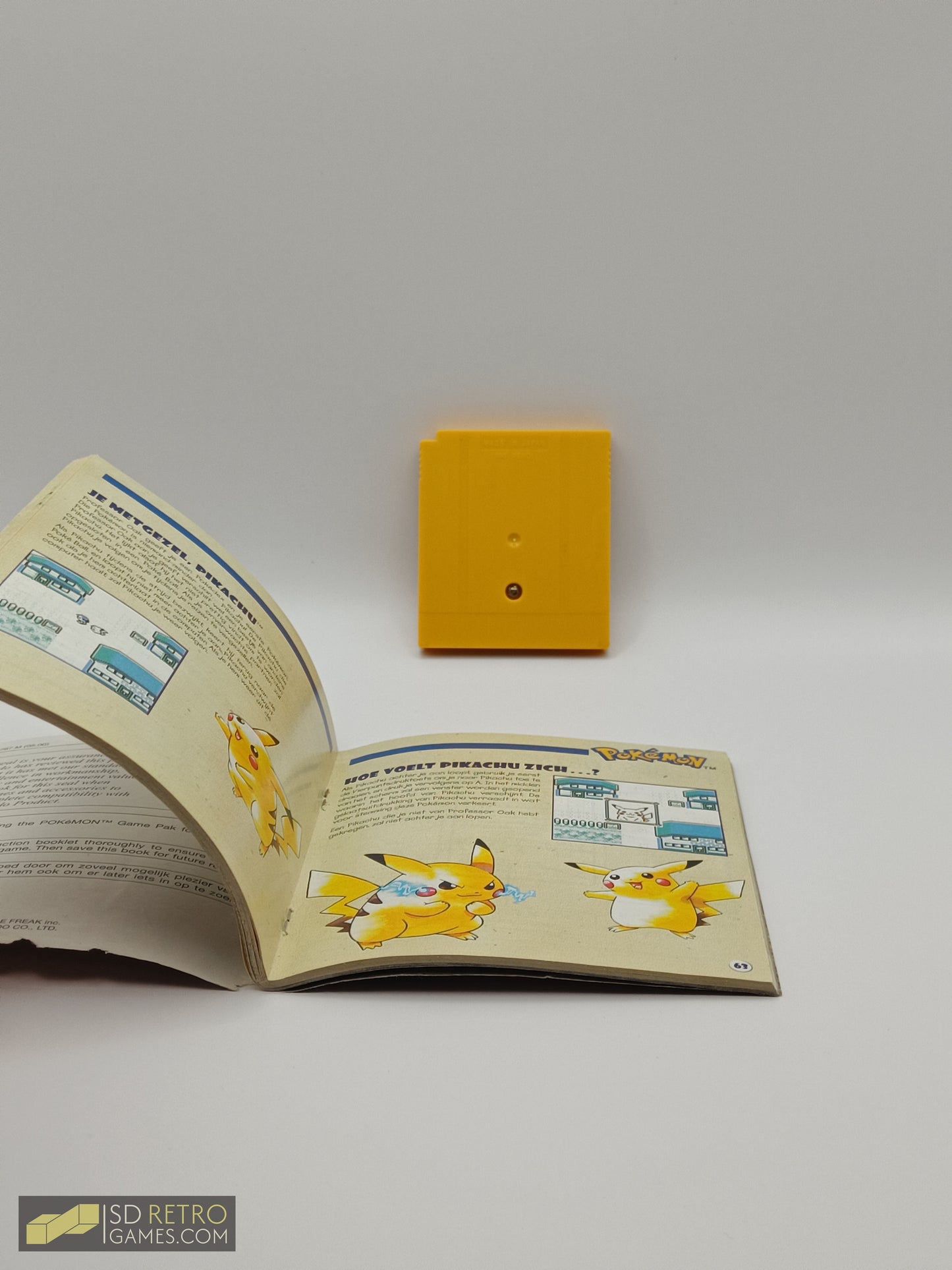 Pokemon Yellow - GameBoy